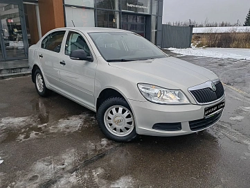 Skoda Octavia, 2012г, передний привод, механика
