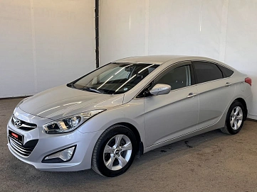 Hyundai i40, 2013г, передний привод, механика