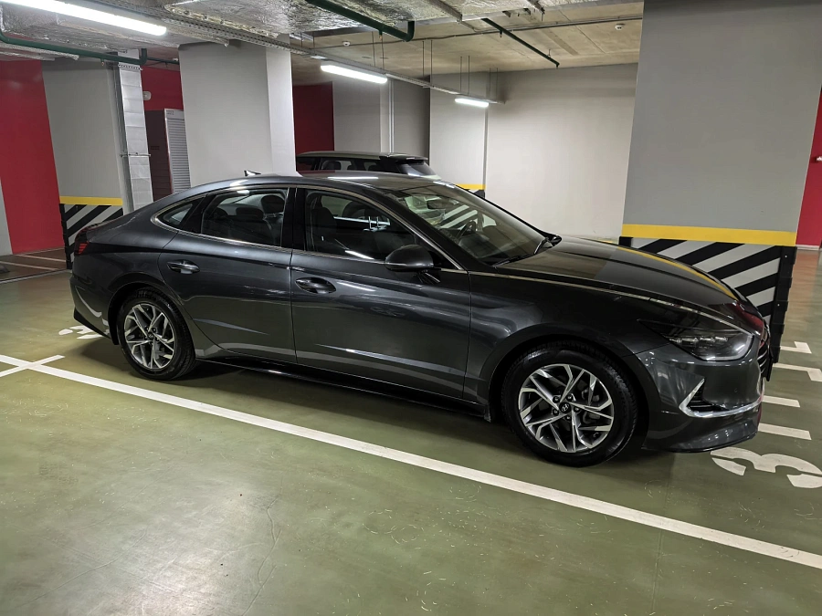 Hyundai Sonata, 2019г., передний привод, автомат