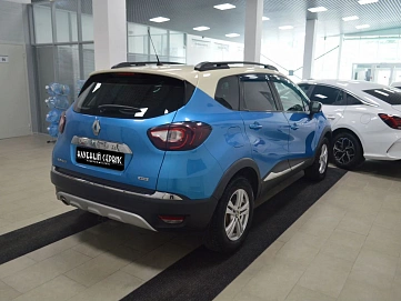 Renault Kaptur, 2017г, полный привод, автомат