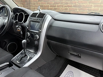 Suzuki Grand Vitara, 2011г, полный привод, автомат