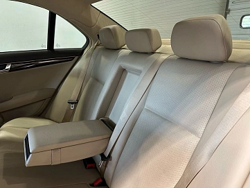 Mercedes-Benz C-Класс, 2008г, задний привод, автомат