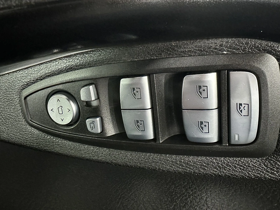 BMW X1, 2021г., передний привод, робот
