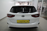 Kia Ceed, 2020г., передний привод, автомат