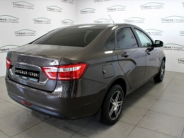 Lada (ВАЗ) Vesta, 2017г, передний привод, механика