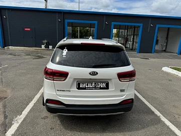 Kia Sorento, 2016г, полный привод, автомат
