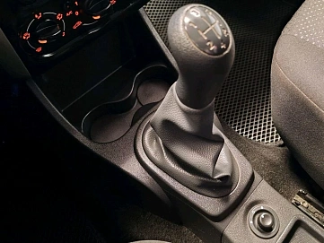 Nissan Almera, 2018г, передний привод, механика