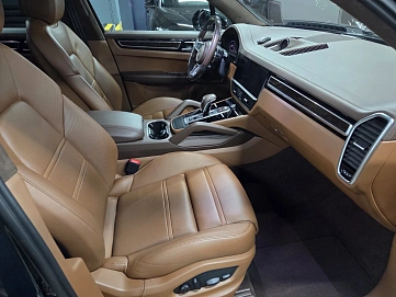 Porsche Cayenne, 2022г, полный привод, автомат