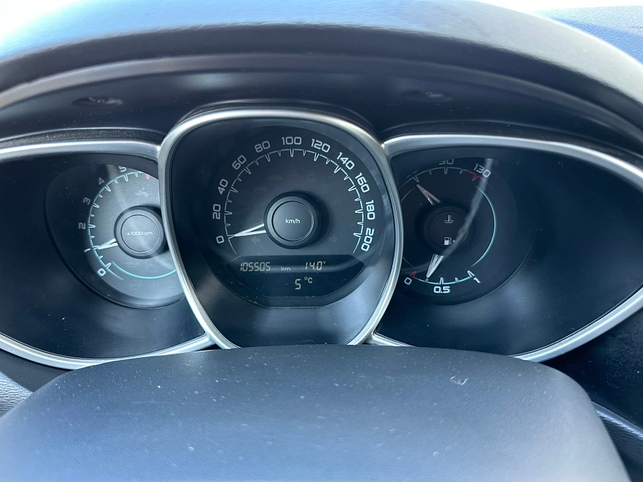 Lada (ВАЗ) Vesta, 2015г., передний привод, механика