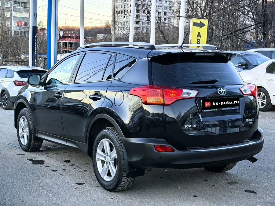 Toyota RAV4, 2013г., полный привод, автомат