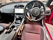 Jaguar XE, 2017г., полный привод, автомат