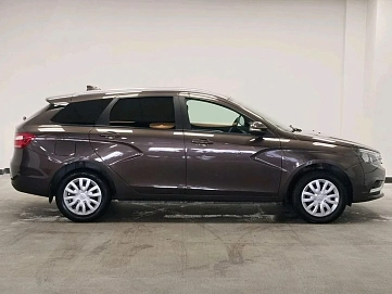Lada (ВАЗ) Vesta, 2019г, передний привод, механика