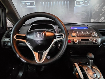 Honda Civic, 2009г., передний привод, автомат