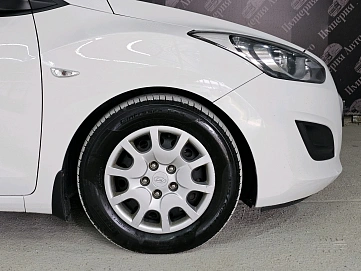 Hyundai i30, 2012г, передний привод, механика