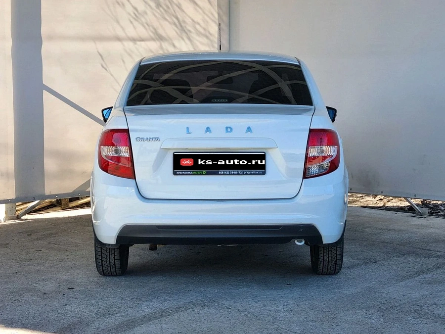 Lada (ВАЗ) Granta, 2022г., передний привод, механика