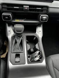 Toyota RAV4, 2025г, полный привод, вариатор