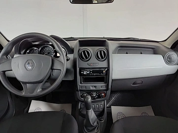 Renault Duster, 2016г, передний привод, механика