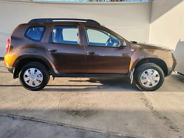 Renault Duster, 2012г, полный привод, механика