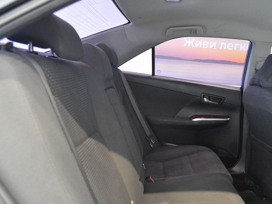 Toyota Camry, 2014г., передний привод, автомат