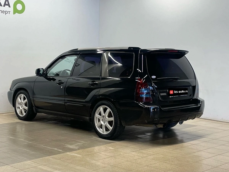Subaru Forester, 2004г., полный привод, механика