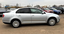 Volkswagen Jetta, 2008г., передний привод, робот