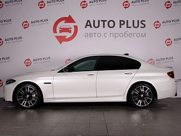 BMW 5 серии, 2015г., задний привод, автомат