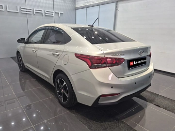 Hyundai Solaris, 2019г., передний привод, автомат