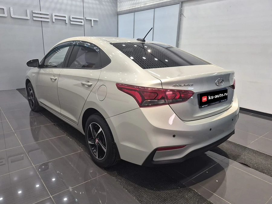 Hyundai Solaris, 2019г., передний привод, автомат