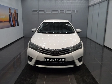 Toyota Corolla, 2013г, передний привод, вариатор