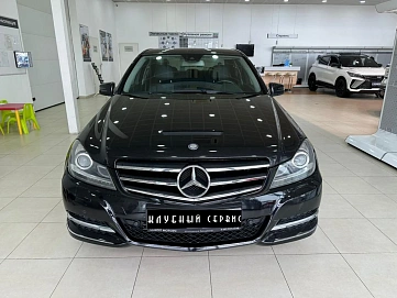 Mercedes-Benz C-Класс, 2011г, задний привод, автомат
