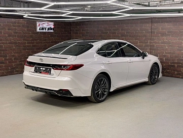Toyota Camry, 2025г, передний привод, вариатор