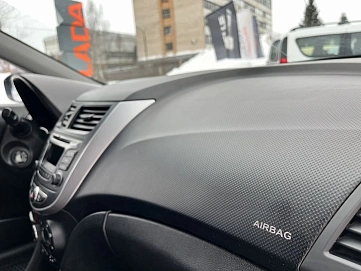 Hyundai Solaris, 2015г, передний привод, механика