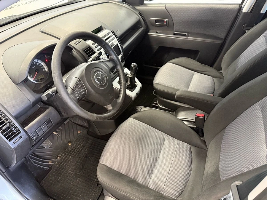 Mazda 5, 2007г., передний привод, механика