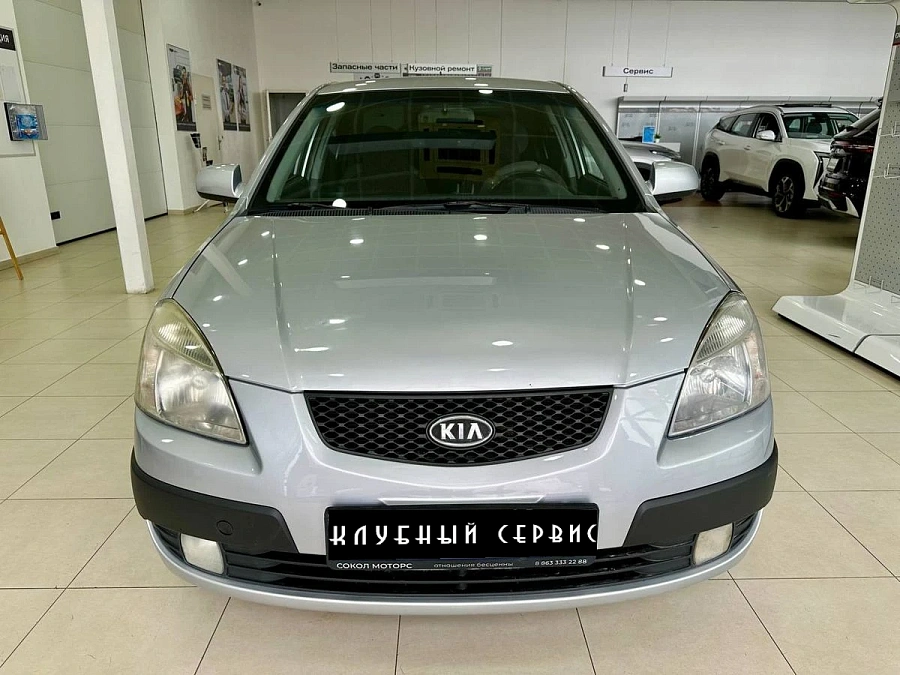 Kia Rio, 2006г., передний привод, механика