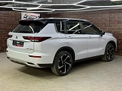 Mitsubishi Outlander, 2023г., полный привод, вариатор