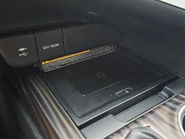 Toyota Camry, 2020г, передний привод, автомат