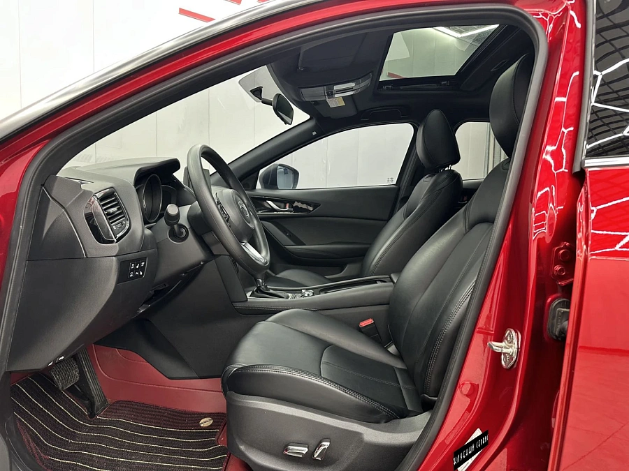 Mazda CX-4, 2023г., передний привод, автомат