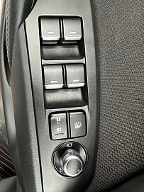 Mazda CX-4, 2023г, передний привод, автомат