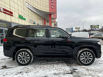 Toyota Land Cruiser, 2024г, полный привод, автомат