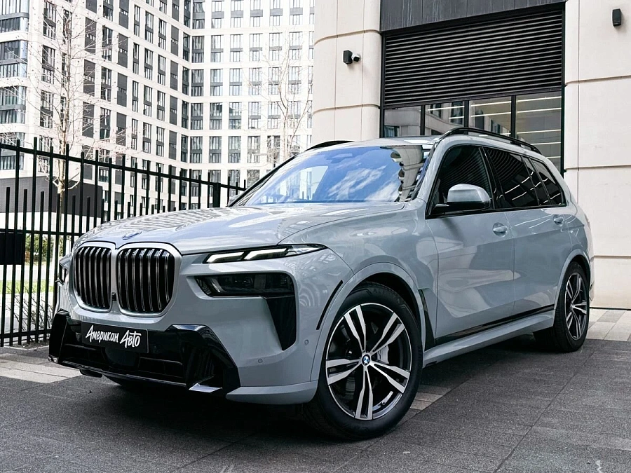 BMW X7, 2022г., полный привод, автомат
