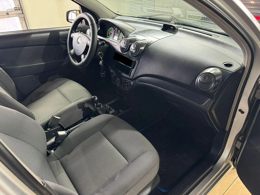 Chevrolet Aveo, 2008г., передний привод, механика