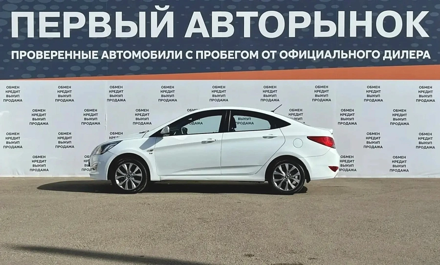 Hyundai Solaris, 2015г., передний привод, автомат