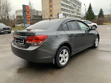 Chevrolet Cruze, 2011г, передний привод, механика