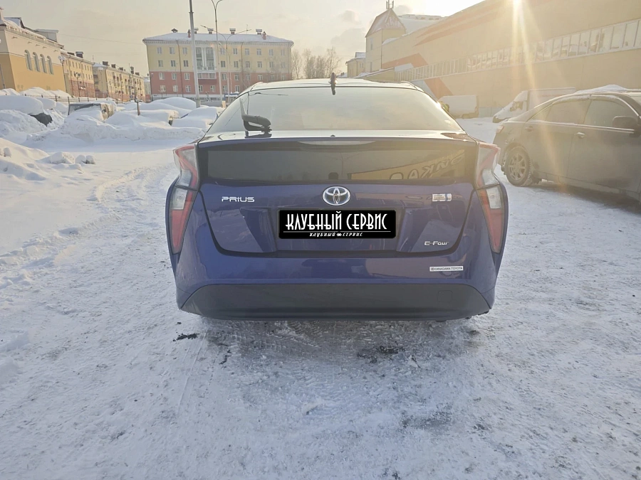 Toyota Prius, 2016г., полный привод, автомат