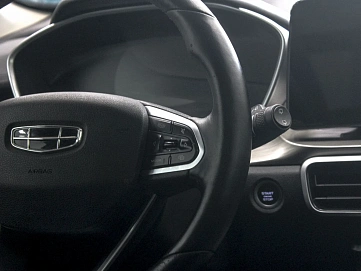 Geely Coolray, 2023г, передний привод, робот