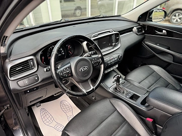 Kia Sorento, 2016г., полный привод, автомат