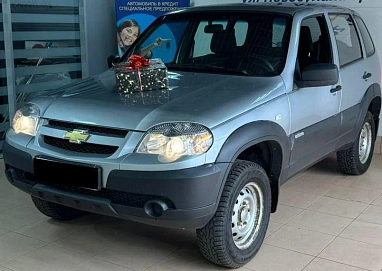 Chevrolet Niva, 2015г, полный привод, механика