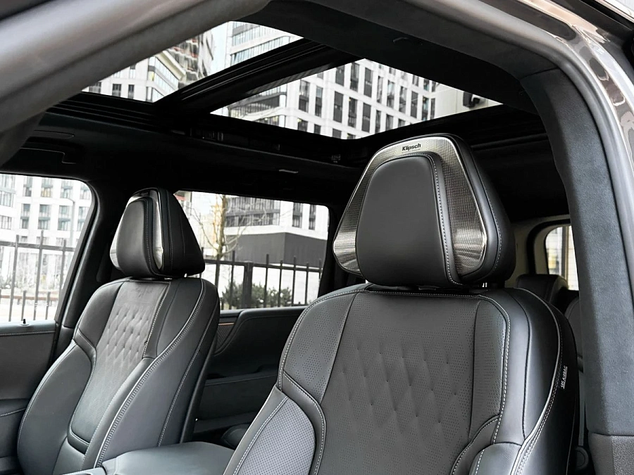 Infiniti QX80, 2025г., полный привод, автомат