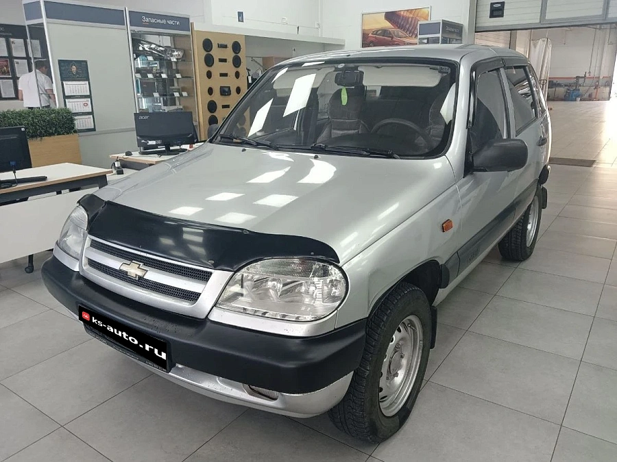 Chevrolet Niva, 2005г., полный привод, механика