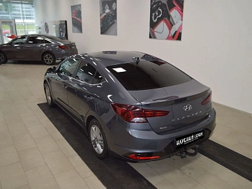 Hyundai Elantra, 2020г, передний привод, механика